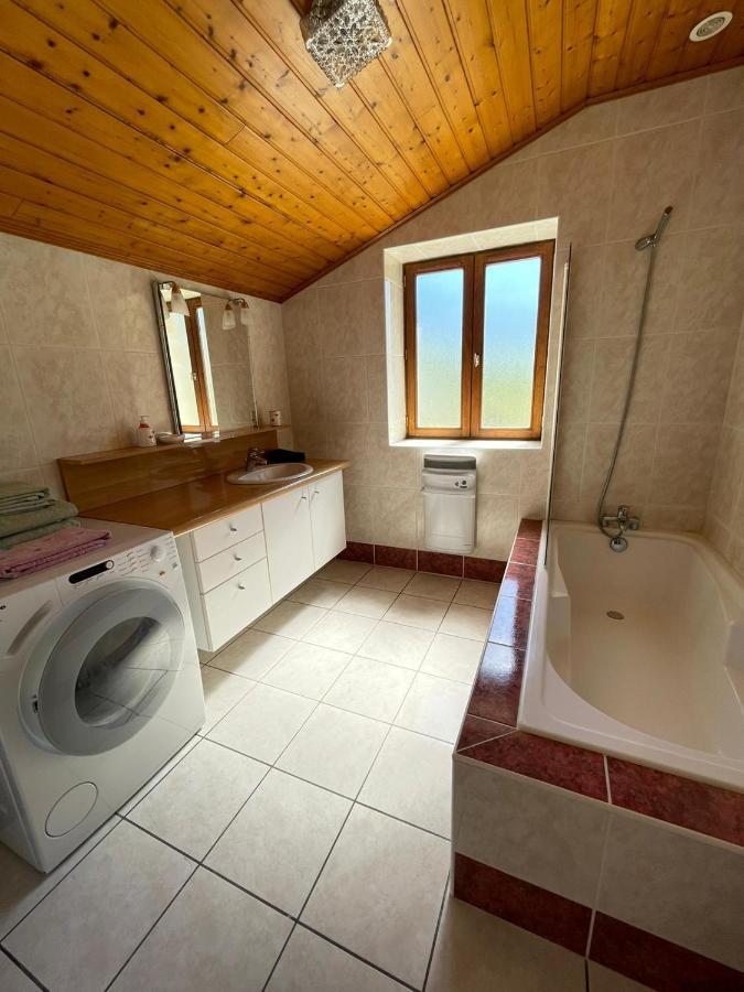 Orchidee 1 Et 2_ Depart De Randonnees Villa Mariac Exterior photo